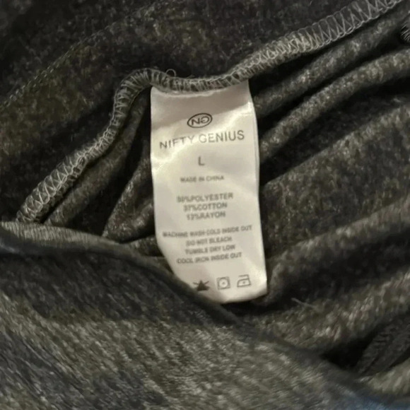 Nifty Genius Cassius Burnout Hooded Sweatshirt size large - Picture 6 of 6